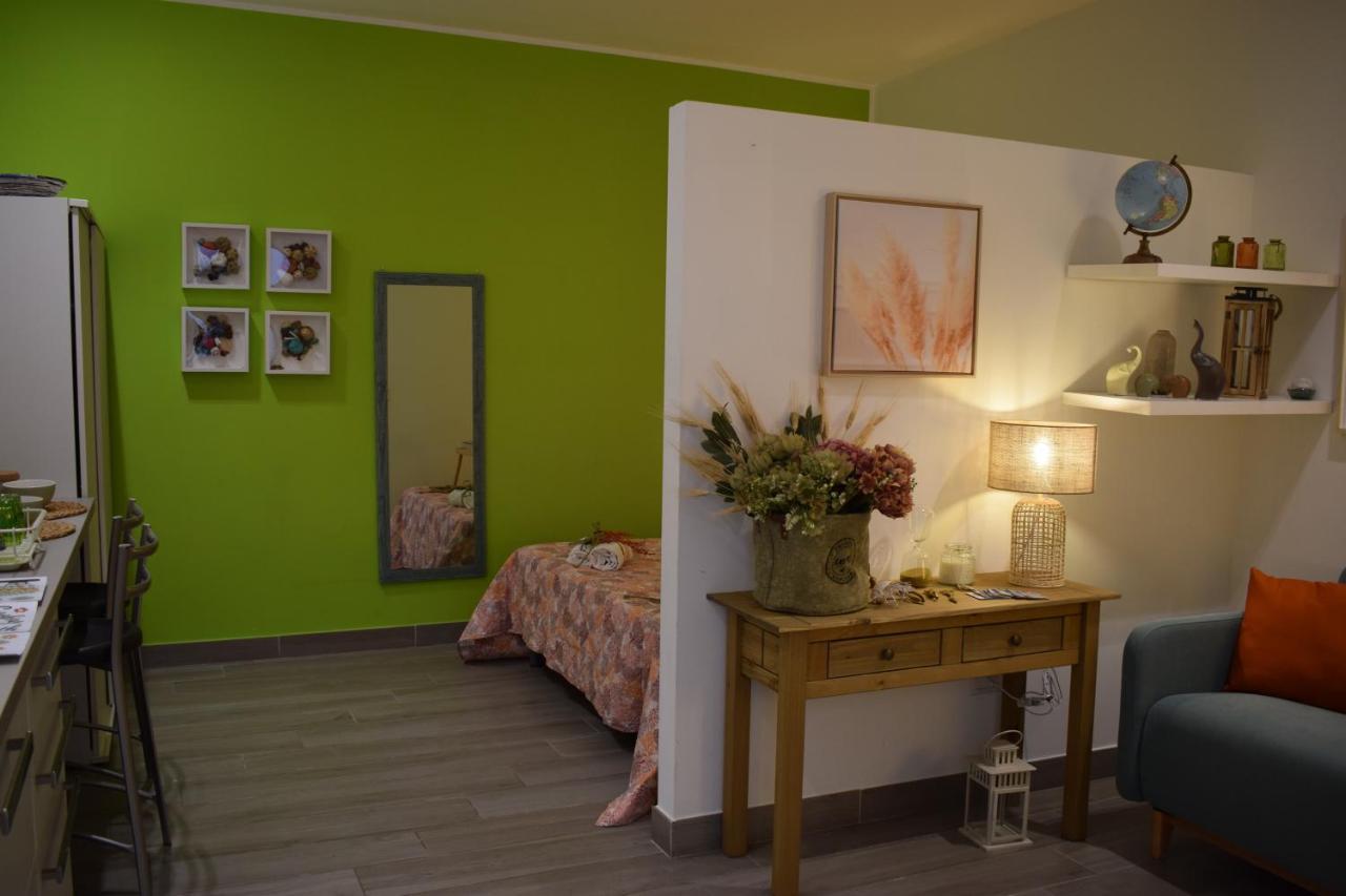 La Casita Nel Bosco Apartment เนเปิลส์ ภายนอก รูปภาพ